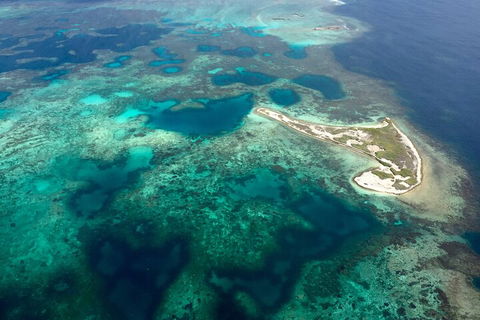 Pink Lake + Abrolhos Islands Scenic Flight - Tweed Heads Accommodation 5