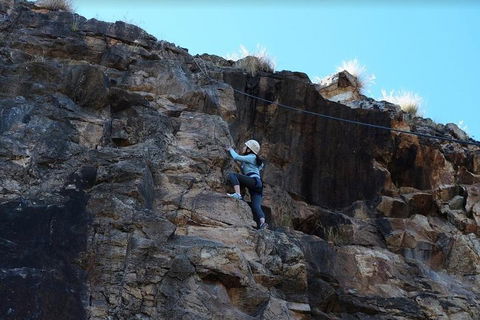 Rock Climbing At The Kangaroo Point Cliffs In Brisbane - Tweed Heads Accommodation 5