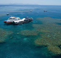 Cruise to Moore Reef Pontoon and Return Helicopter Flight from Cairns - Tweed Heads Accommodation