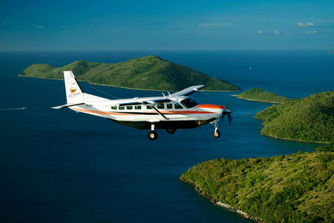 Reef And Island Scenic Flight From Airlie Beach - Tweed Heads Accommodation 3