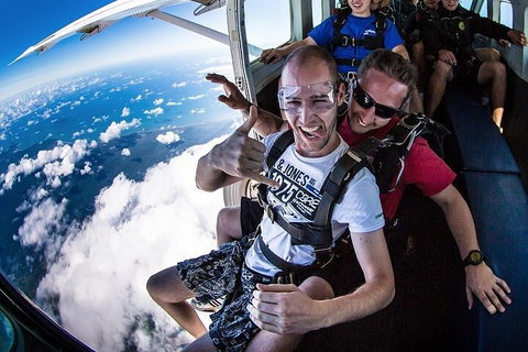 Byron Bay Tandem Sky Dive - Tweed Heads Accommodation 4