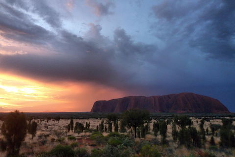 Uluru Small Group Tour Including Sunset - Tweed Heads Accommodation 4