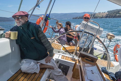 Half-Day Sailing On The Derwent River From Hobart - Tweed Heads Accommodation 2
