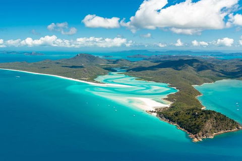 Whitsunday Bullet Day Trip - Whitehaven Beach And Snorkelling - Tweed Heads Accommodation 1