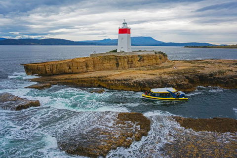 Hobart Sightseeing Cruise Including Iron Pot Lighthouse - Tweed Heads Accommodation 5