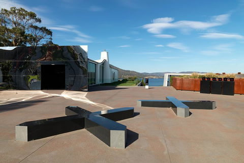 Moorilla Wine Meets Mona Art Day Trip - Tweed Heads Accommodation 1