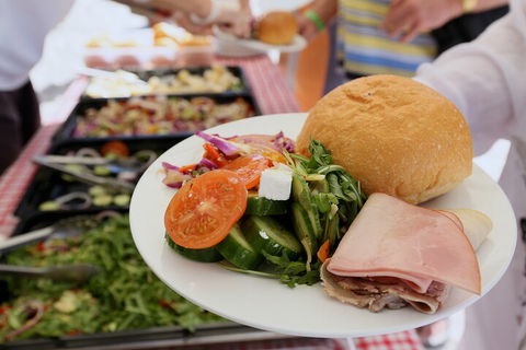 Fly & Cruise - Heli Package - Tweed Heads Accommodation 1