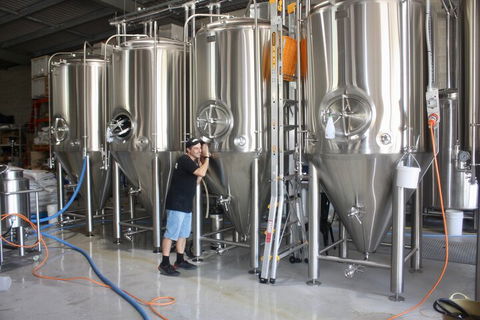 Hipster Sipster Brewery And Distillery Tour - Tweed Heads Accommodation 1