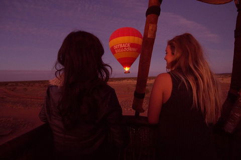 Early Morning Ballooning In Alice Springs - Tweed Heads Accommodation 1