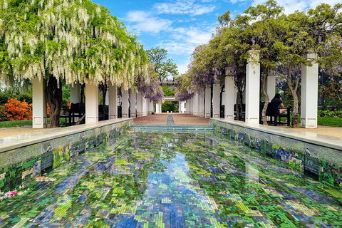 Women's History Walking Tour With Local Guide In Canberra - Tweed Heads Accommodation 0