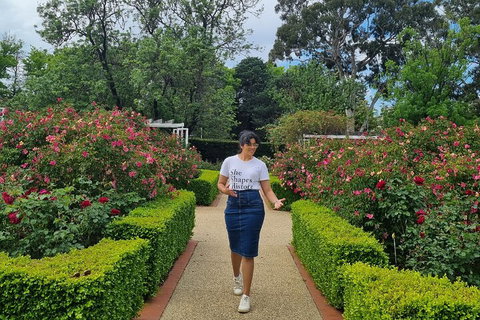 Women's History Walking Tour With Local Guide In Canberra - Tweed Heads Accommodation 1