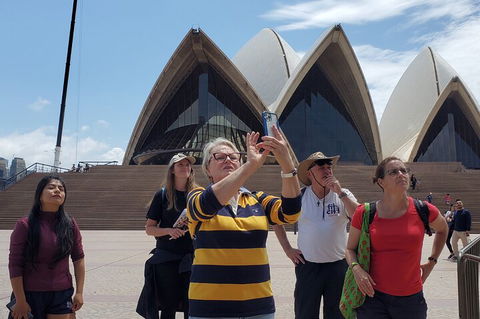 Sidney Sights And Sounds Walking Tour - Tweed Heads Accommodation 4